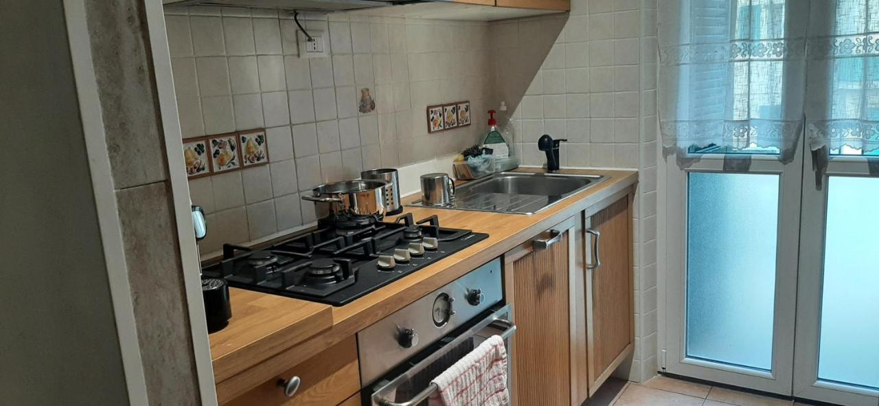 Casa Elia Apartment อังโกนา ภายนอก รูปภาพ